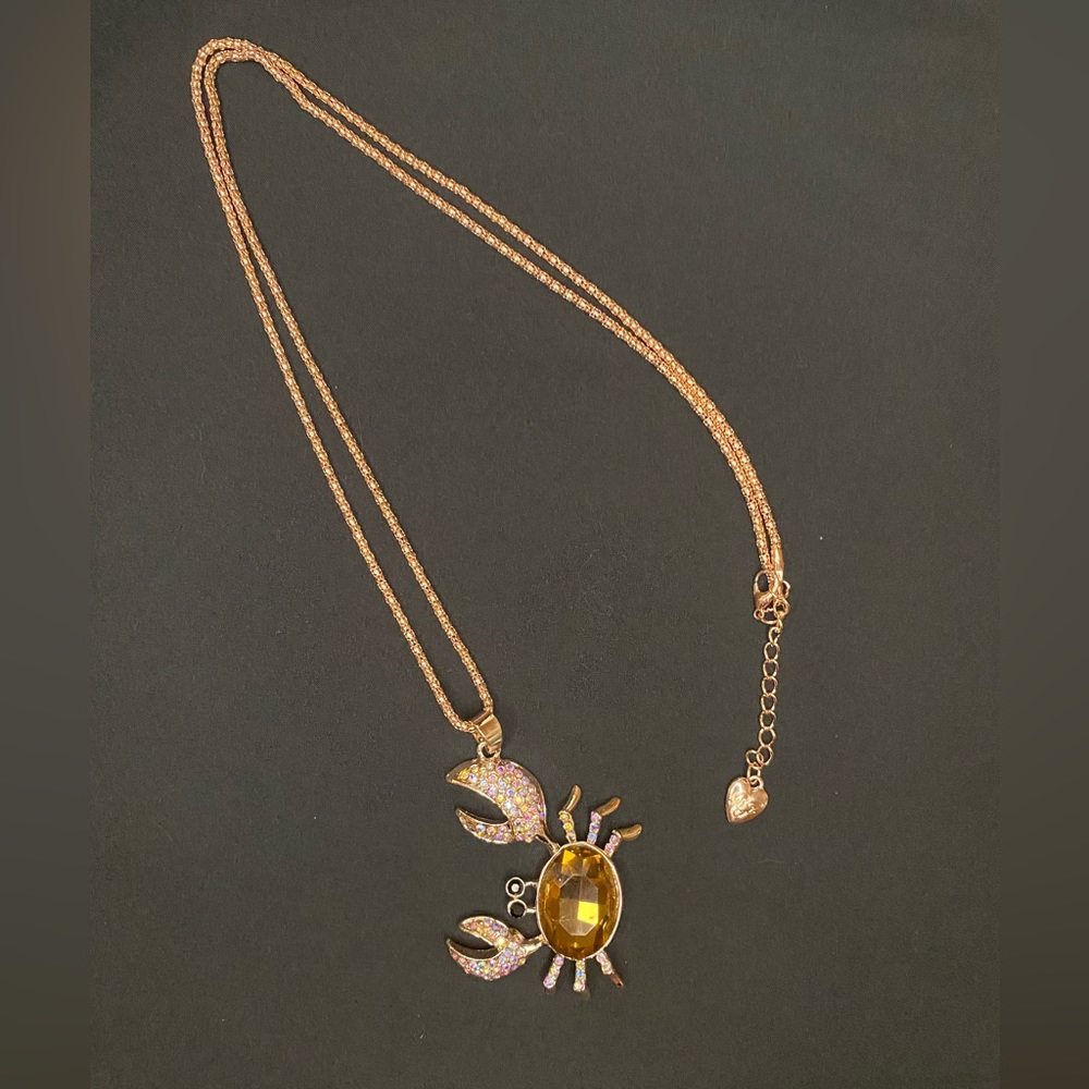 NWOT Betsey Johnson Gold and Yellow Crab Necklace